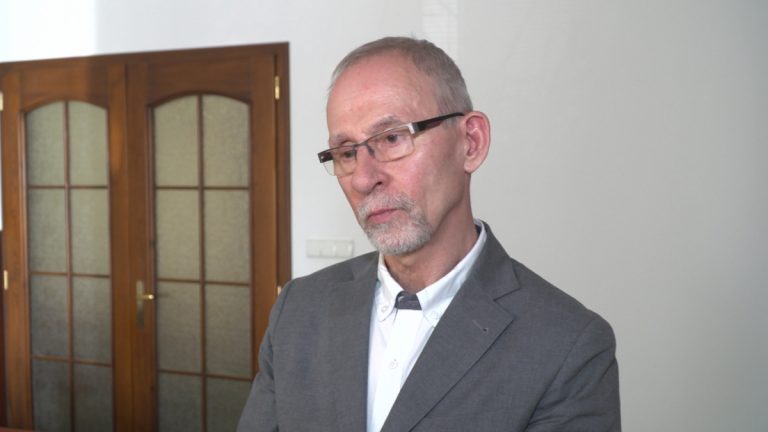 Rośnie problem śmieci z tworzyw sztucznych. Rozwiązaniem mogą się stać opakowania powstające z inteligentnych materiałów