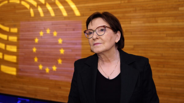 cyberprzemoc-platformy-foto_1